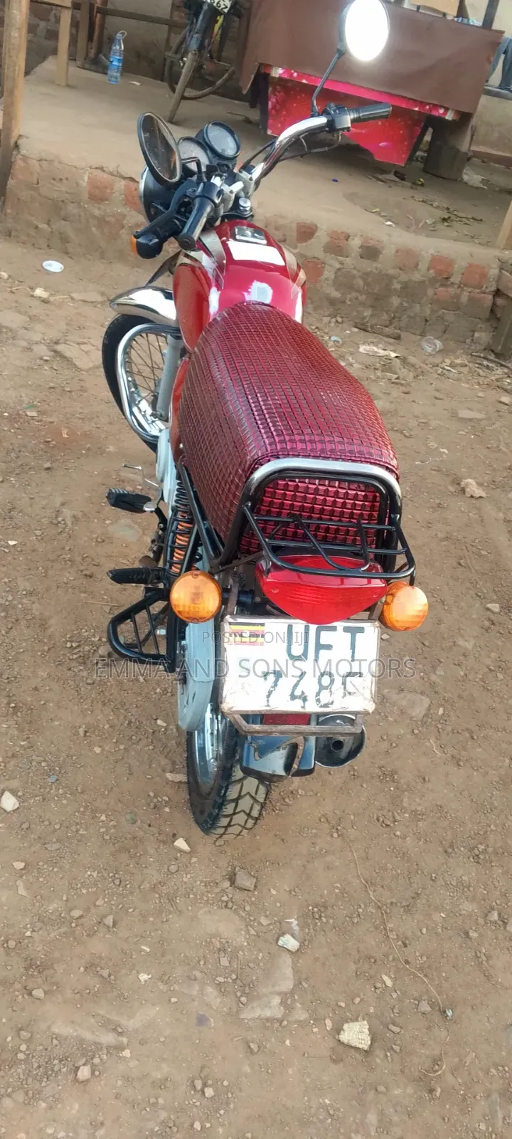 Bajaj Boxer 100 2023 Red