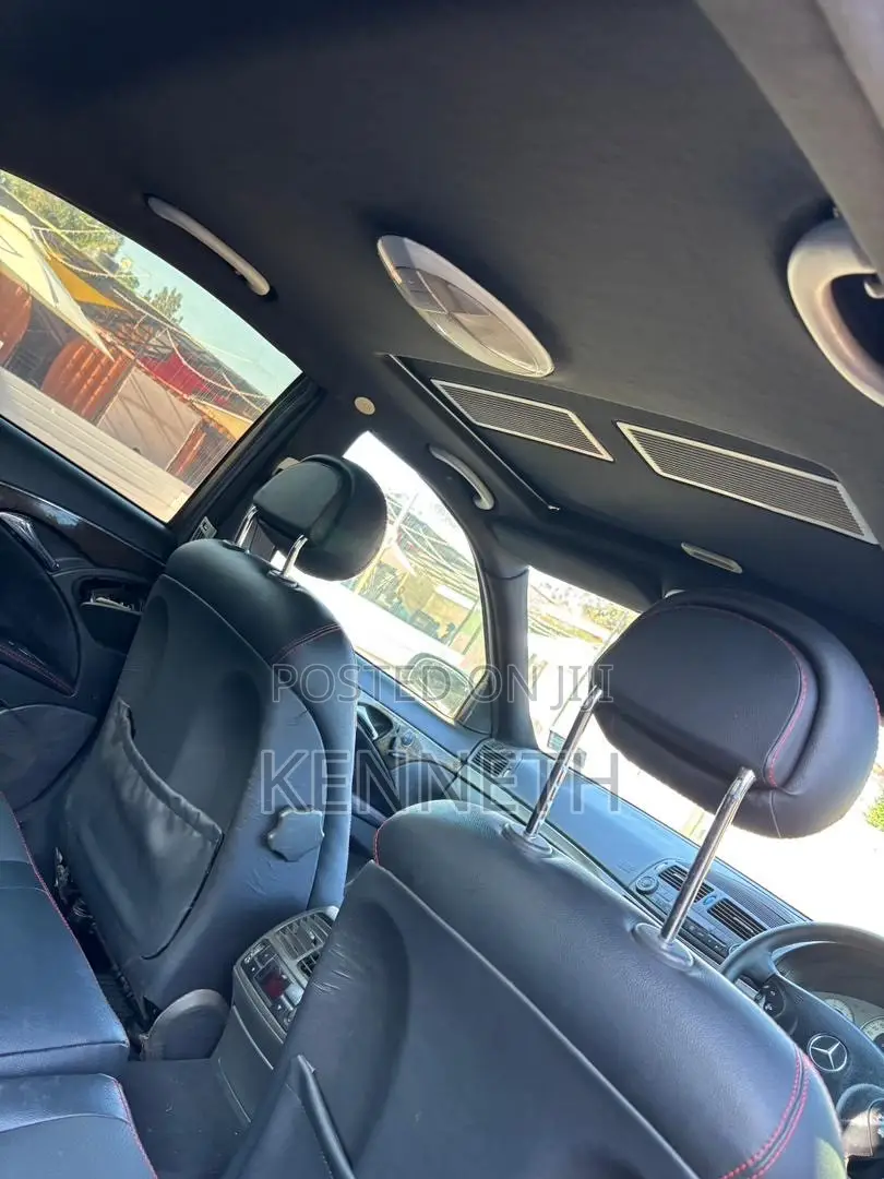 Mercedes-Benz E320 2006 Black