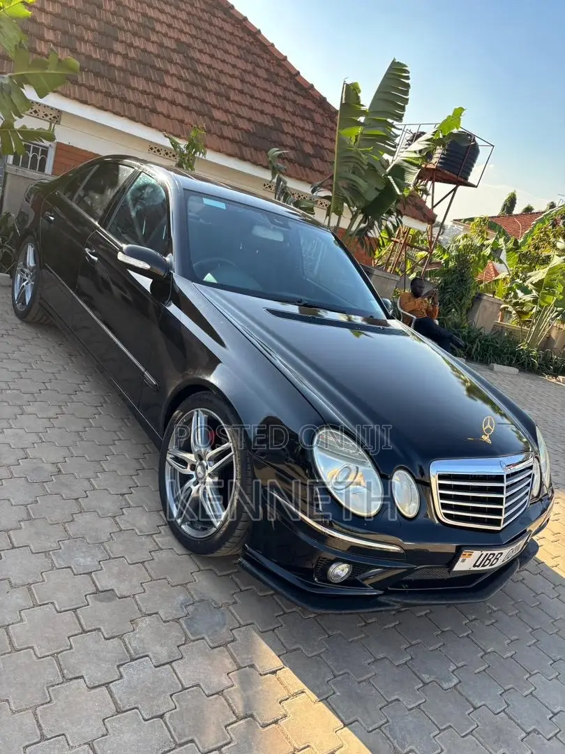 Mercedes-Benz E320 2006 Black