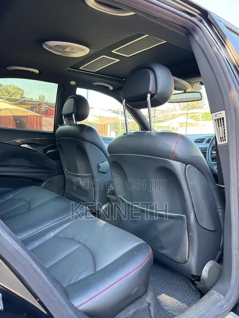 Mercedes-Benz E320 2006 Black