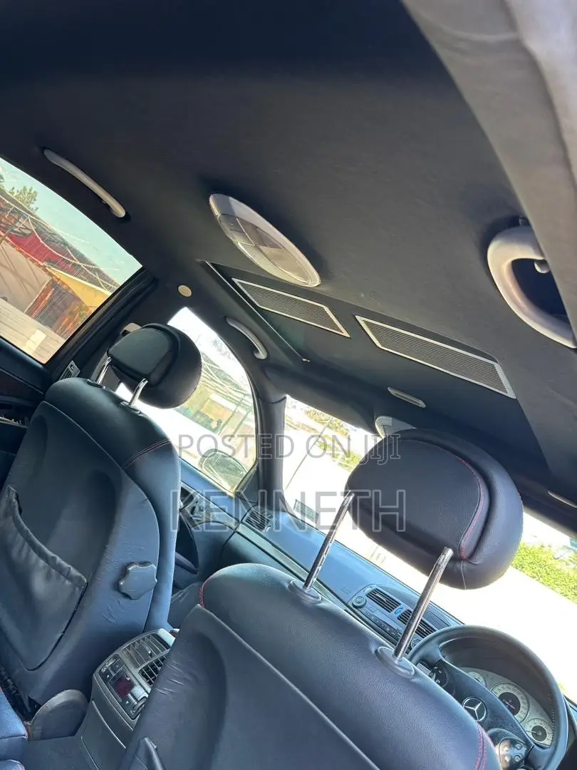 Mercedes-Benz E320 2006 Black
