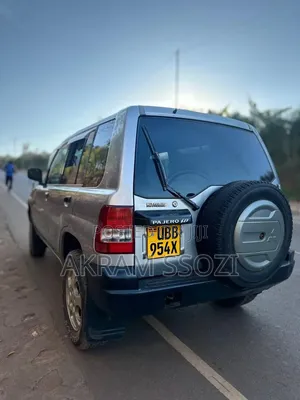 Mitsubishi Pajero 2003