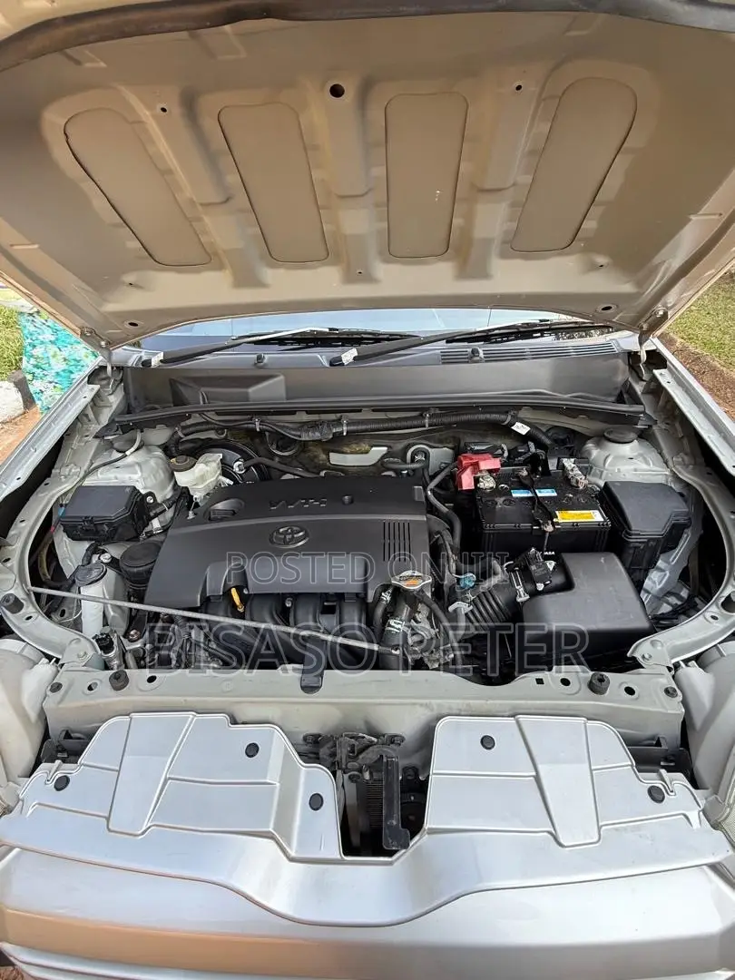 Toyota Probox 2017 Silver