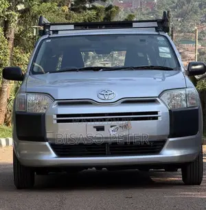 Toyota Probox 2017 Silver