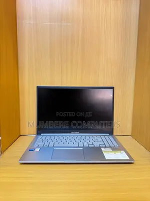 Laptop Asus Vivobook 15 16GB Intel Core i5 SSD 1T