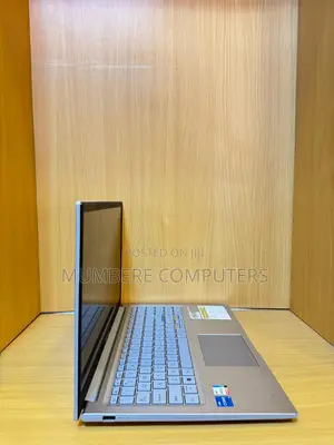 Laptop Asus Vivobook 15 16GB Intel Core i5 SSD 1T