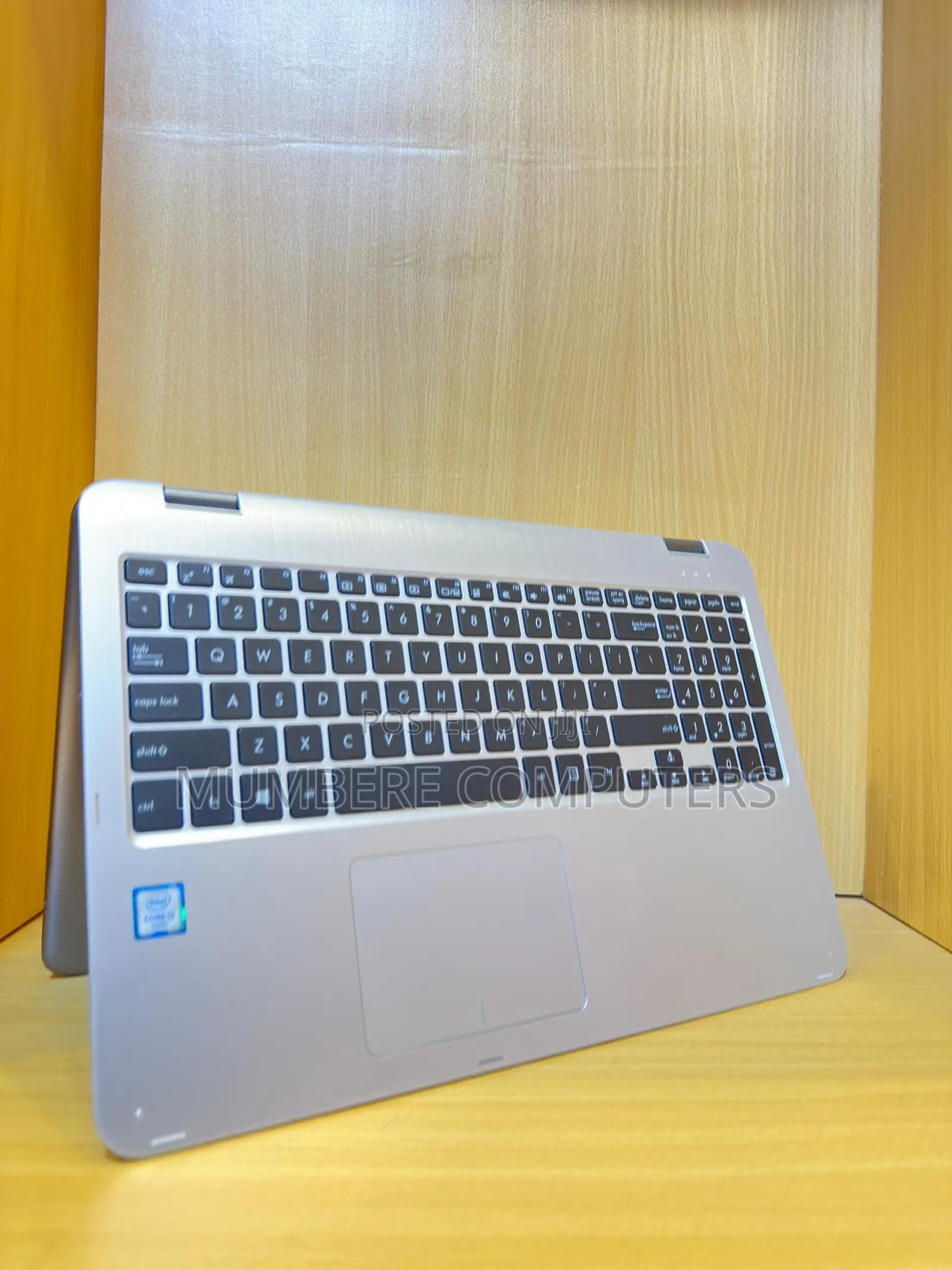 New Laptop Asus VivoBook Flip 15 TP510UA 8GB Intel Core i3 SSD 512GB