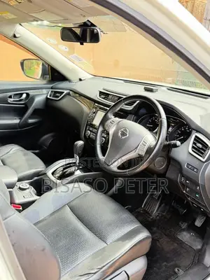 Nissan X-Trail 2017 White