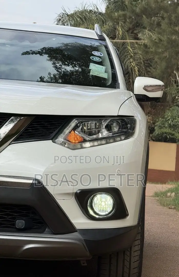 Nissan X-Trail 2017 White