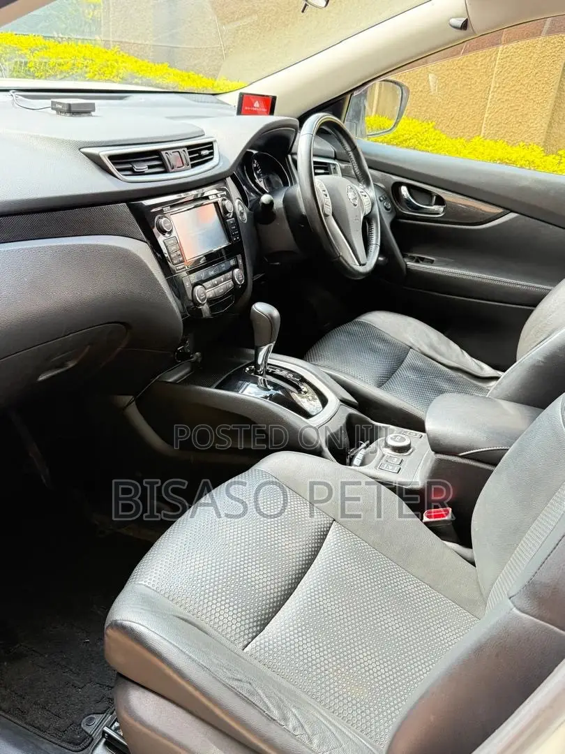 Nissan X-Trail 2017 White