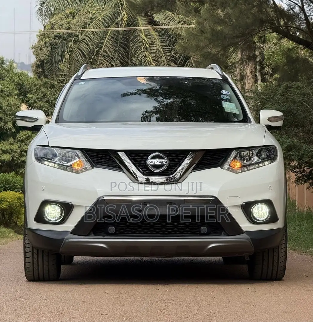 Nissan X-Trail 2017 White