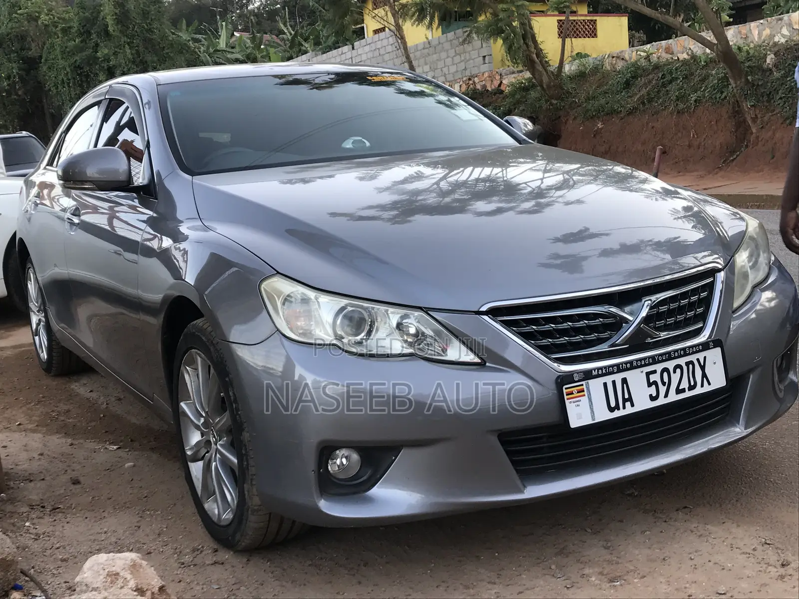 Toyota Mark X 2011 Gray