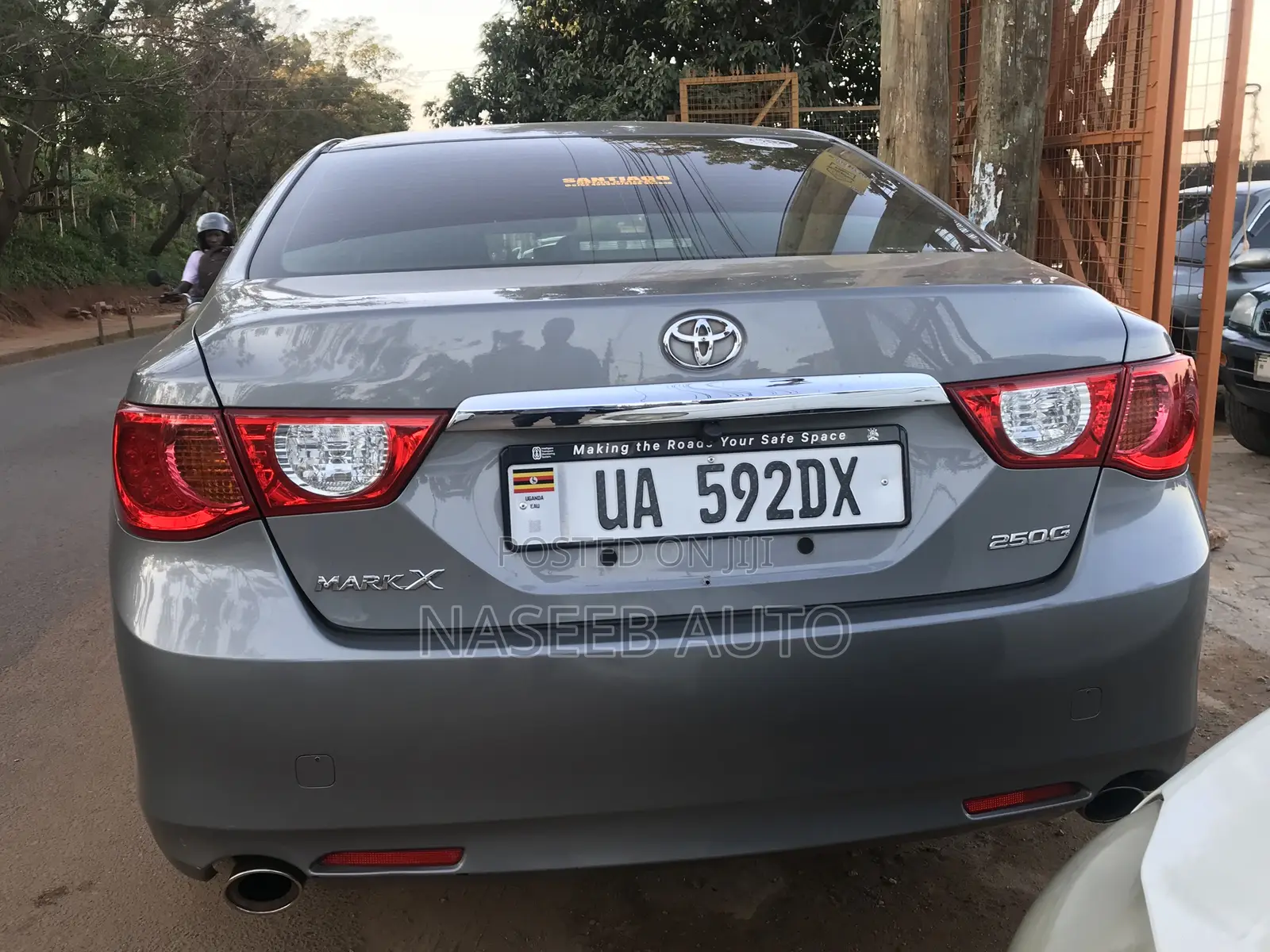 Toyota Mark X 2011 Gray