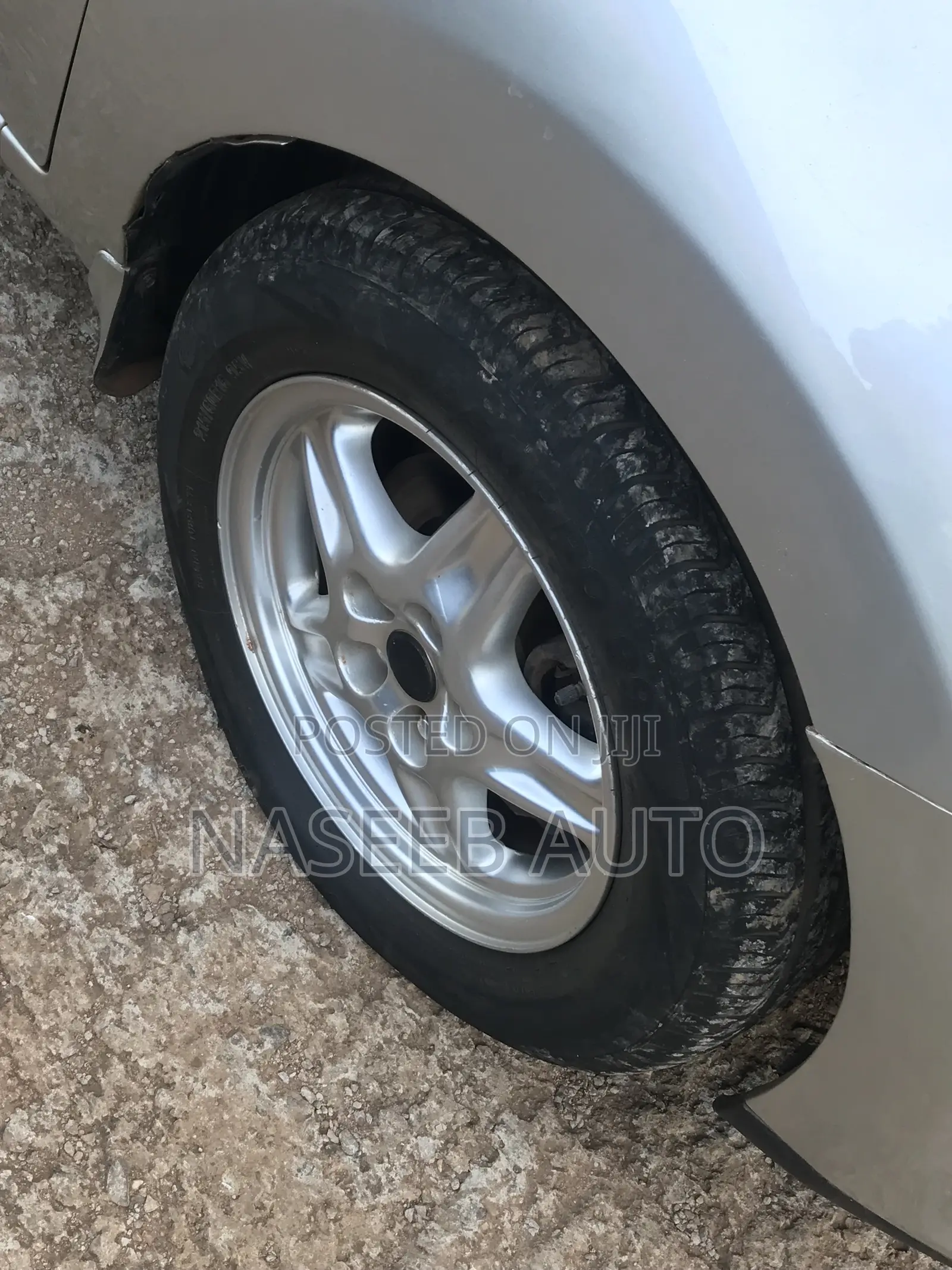 Toyota Auris 2008 Silver