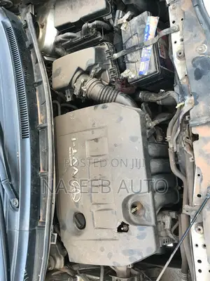 Toyota Auris 2008 Silver