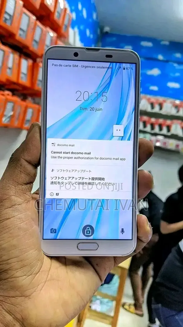 Sharp Aquos Sense 2 SHV43 32 GB Silver