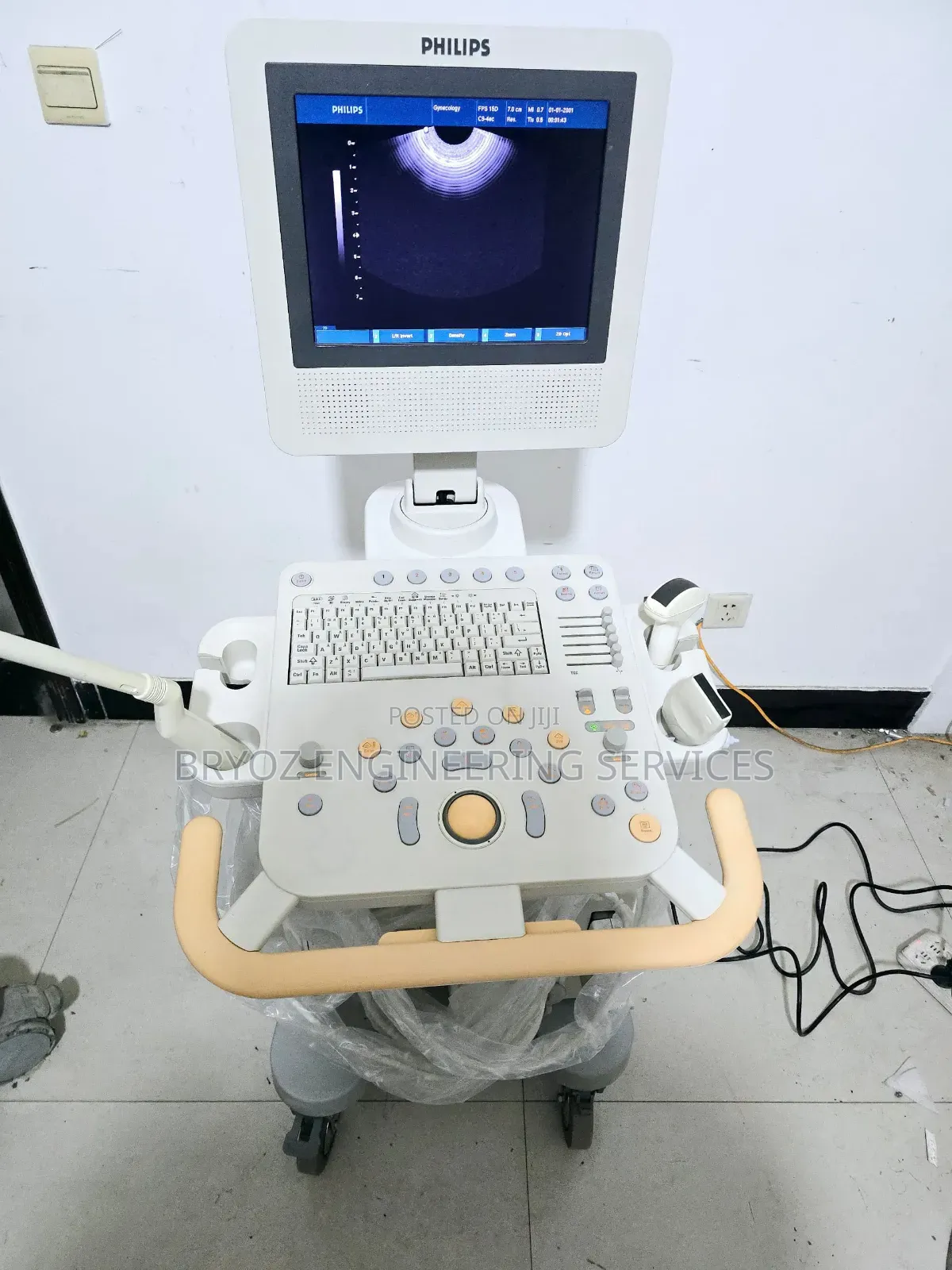 Philips HD3 Ultrasound Machine - 3 Probes