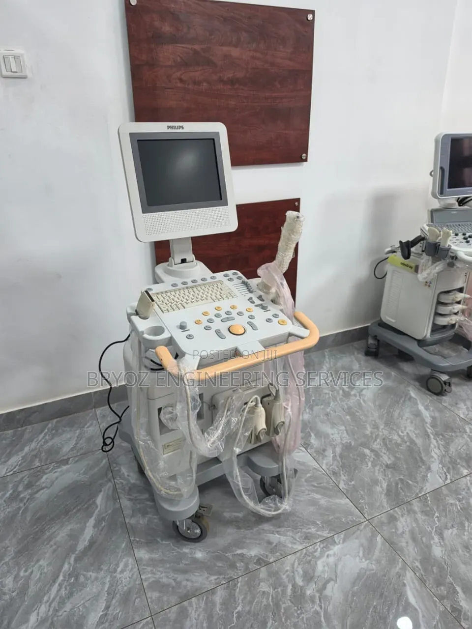 Philips HD3 Ultrasound Machine - 3 Probes