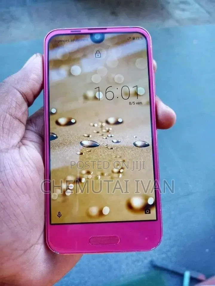 Sharp Aquos R Compactn SHV41 32 GB Pink