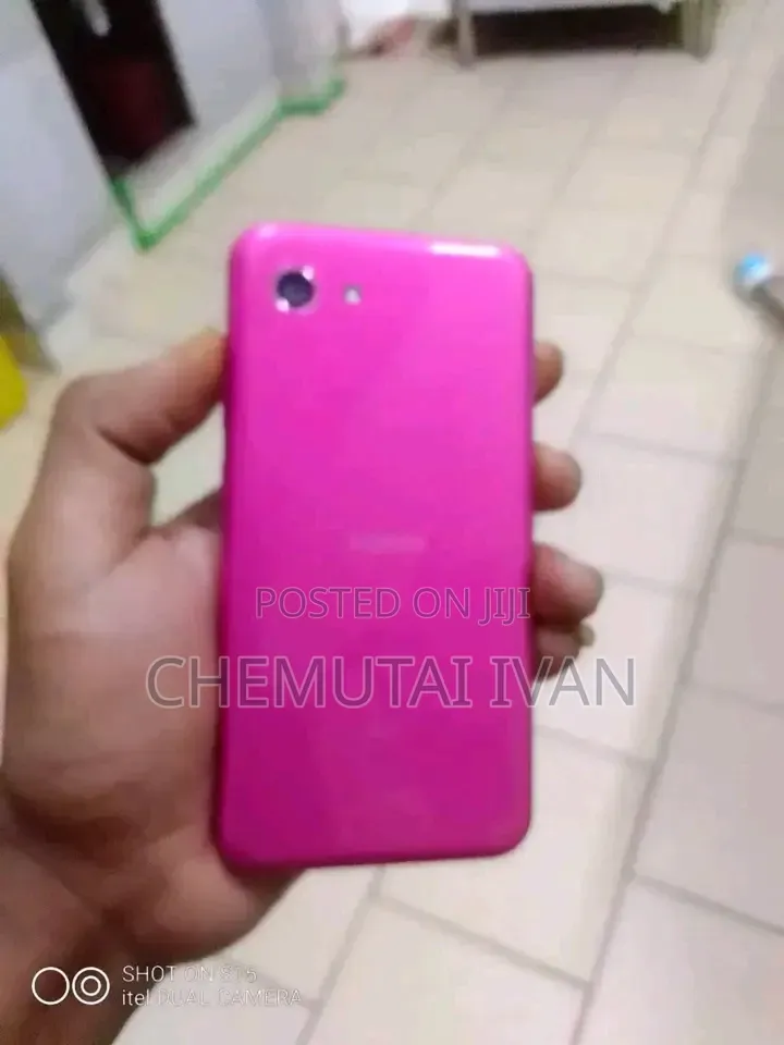 Sharp Aquos R Compactn SHV41 32 GB Pink