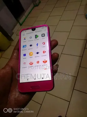 Sharp Aquos R Compactn SHV41 32 GB Pink
