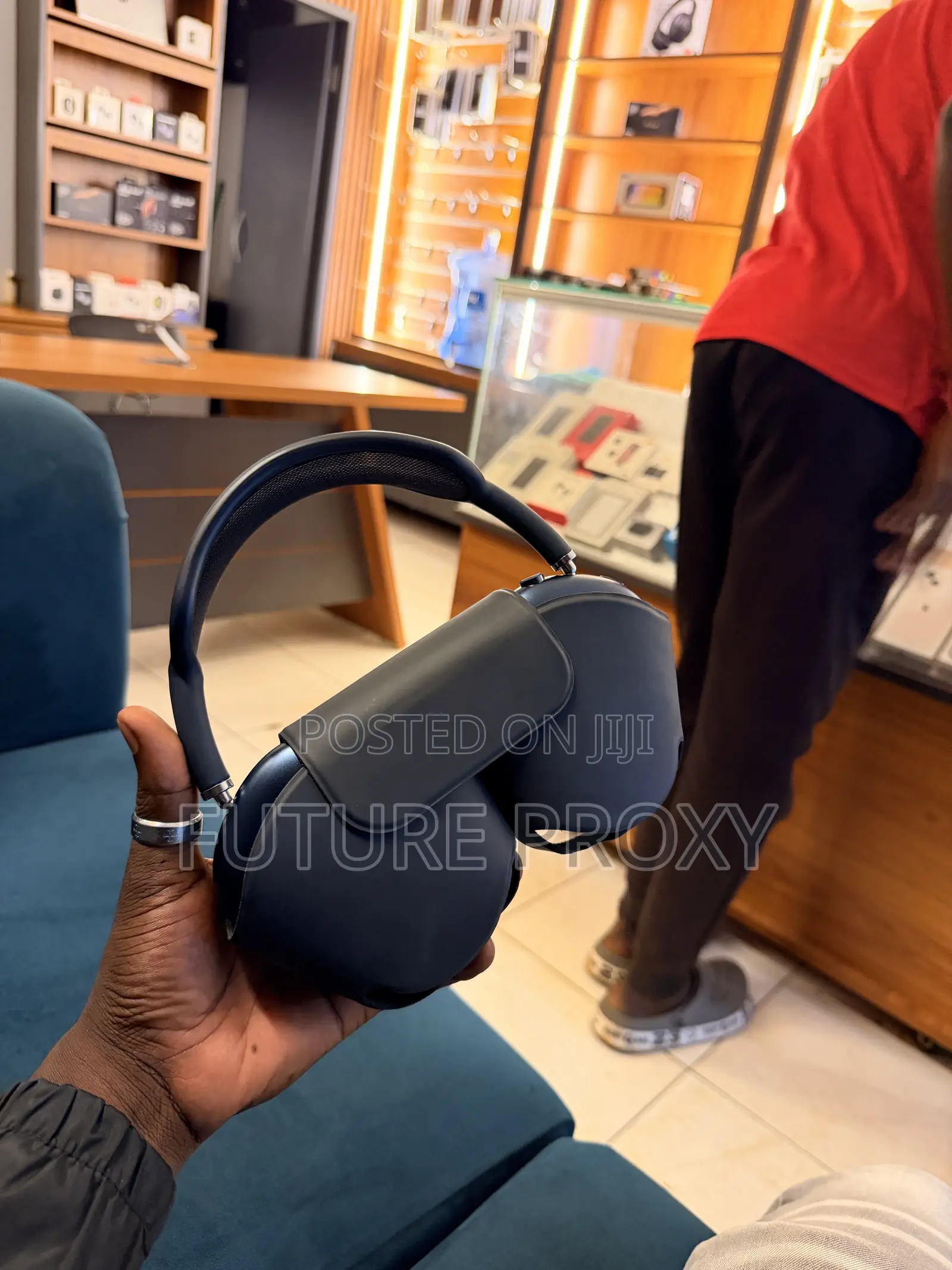 Apple AirPods Max 2