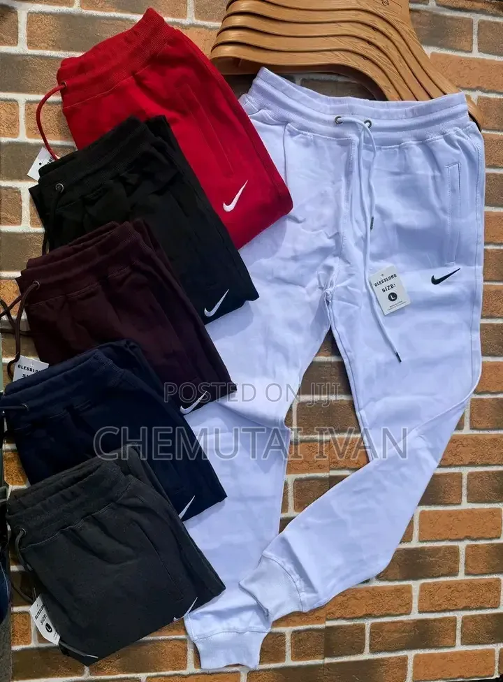 Nike Trendy Sweat Pants