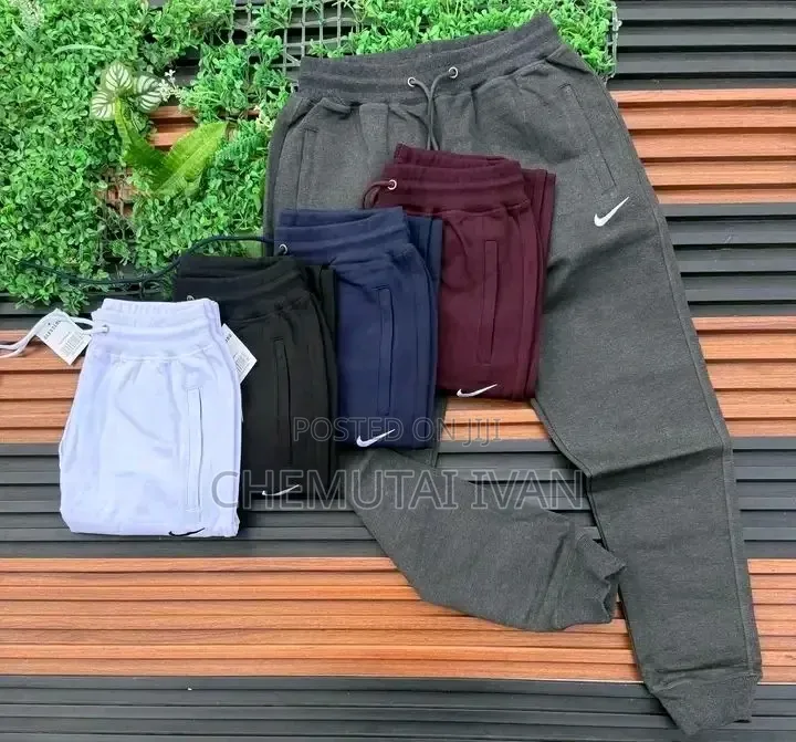 Nike Trendy Sweat Pants