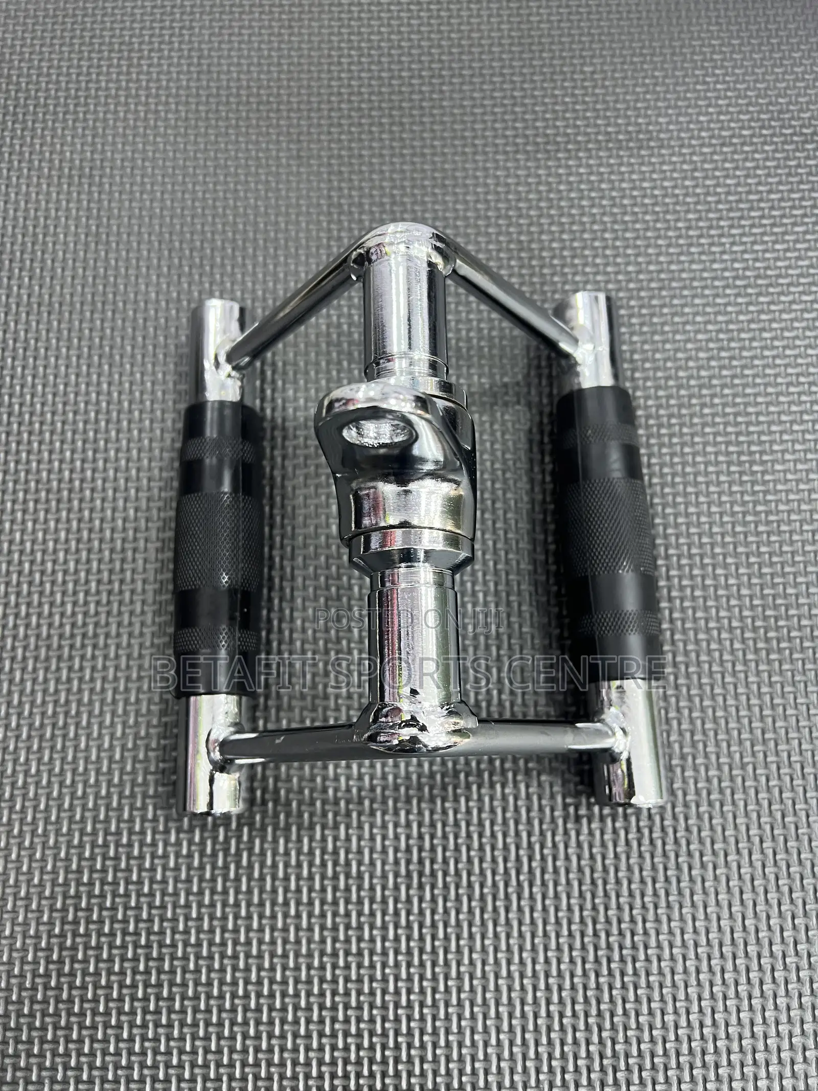 Revolving Double D Handle