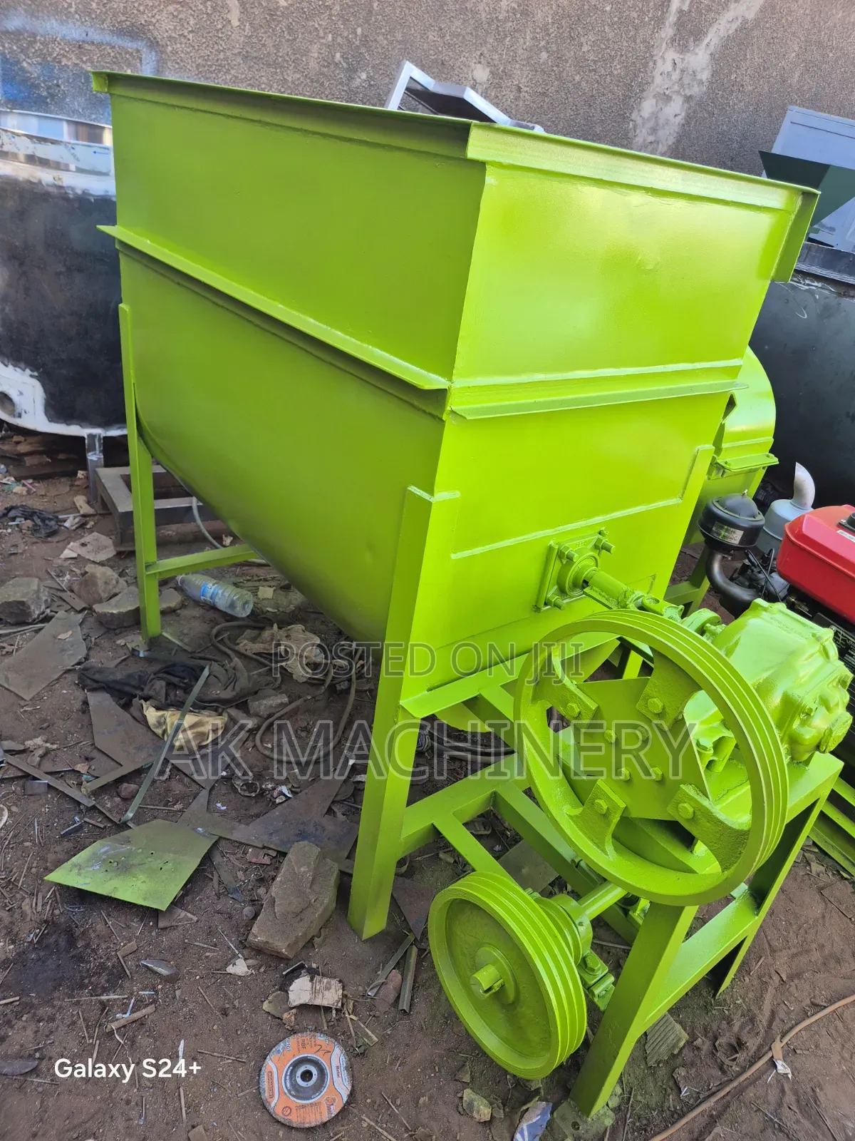 Poultry Feeds Mixer.