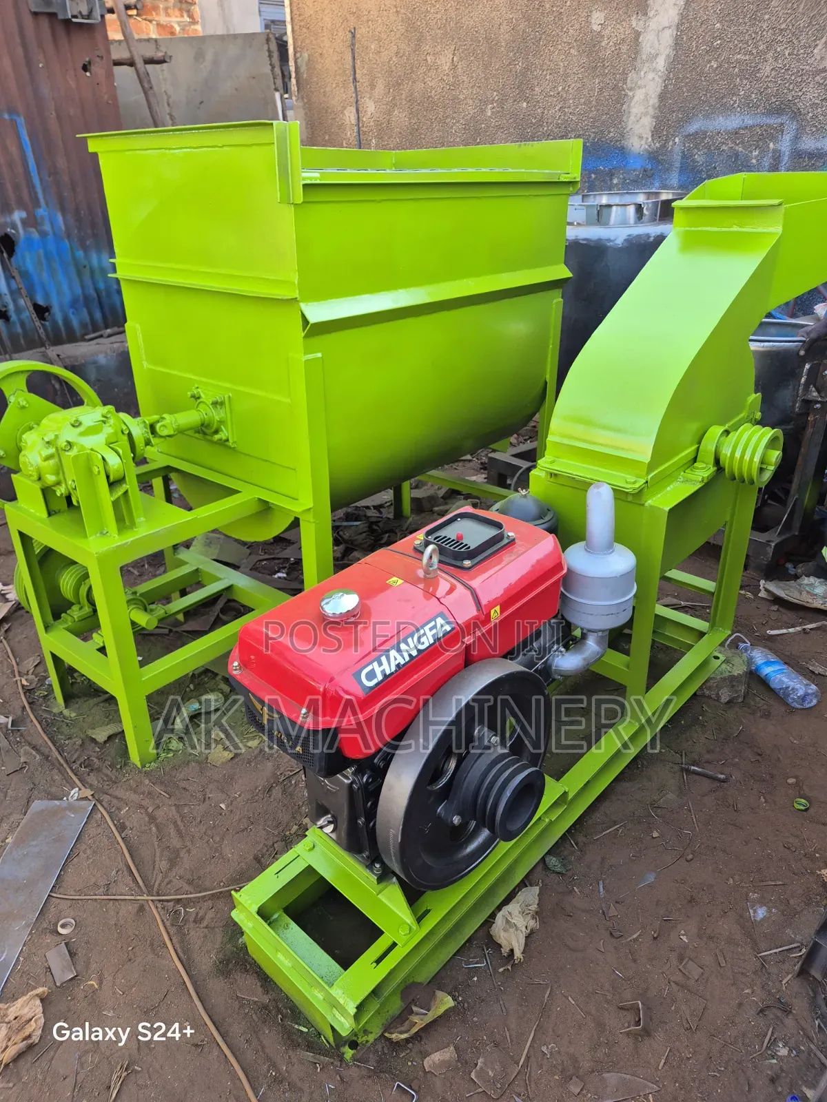 Feed Crusher and Mixer.
