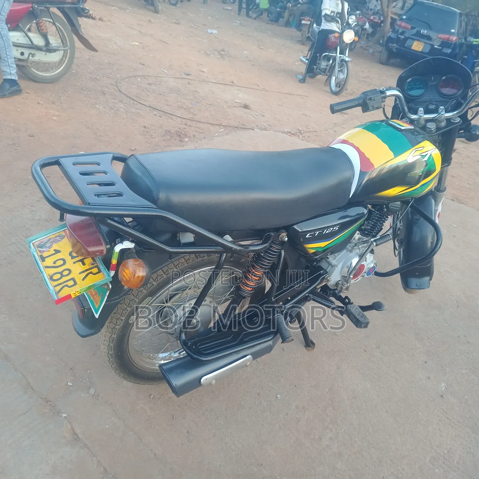 Bajaj CT 125X 2025 Red