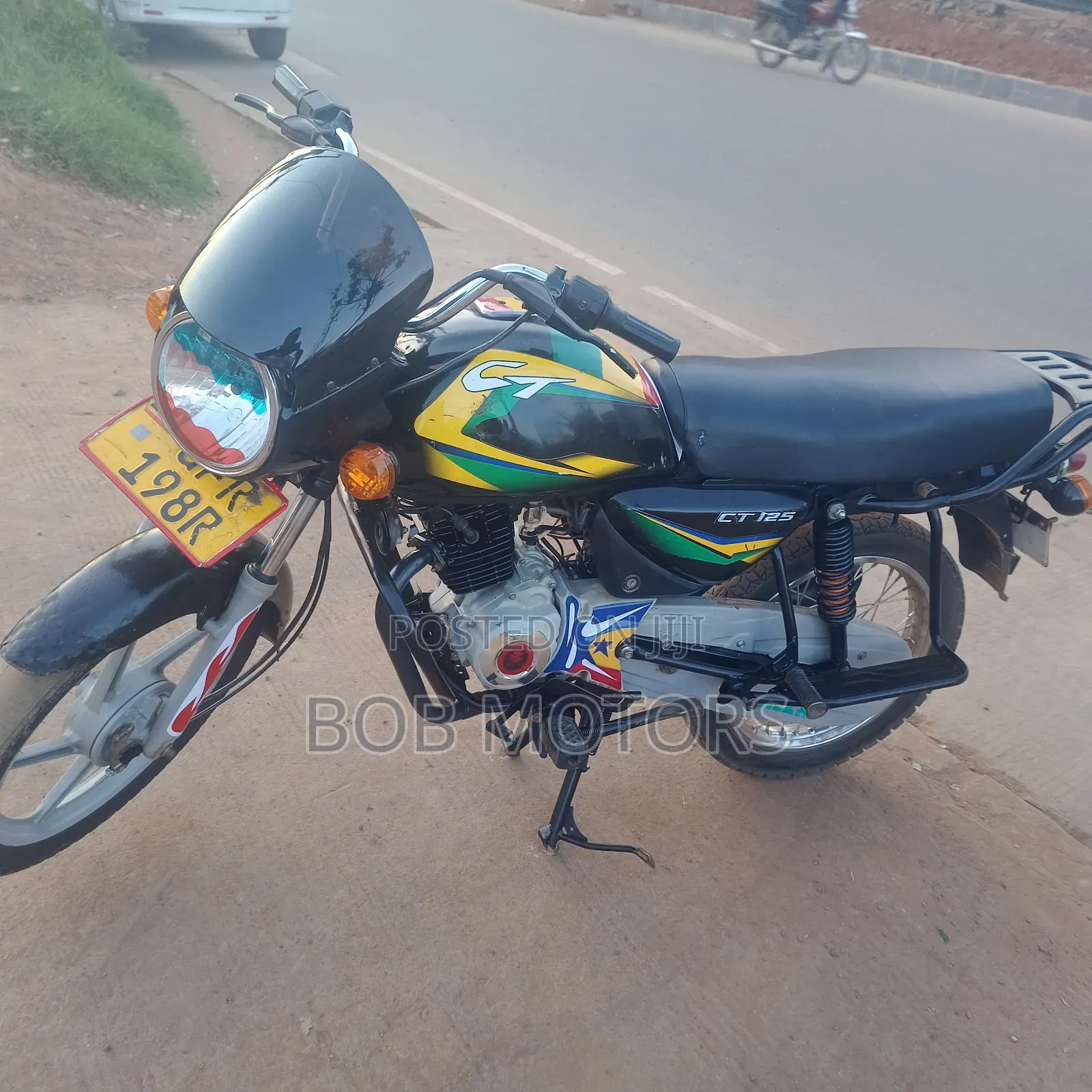 Bajaj CT 125X 2025 Red