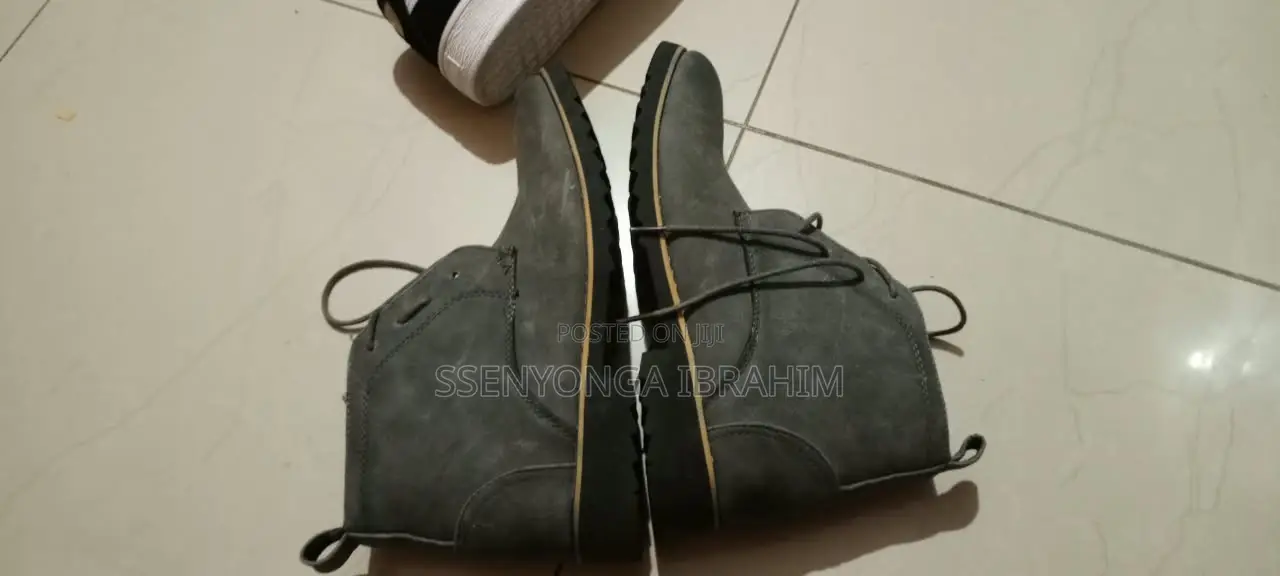 Ssenyonga Shoe Center