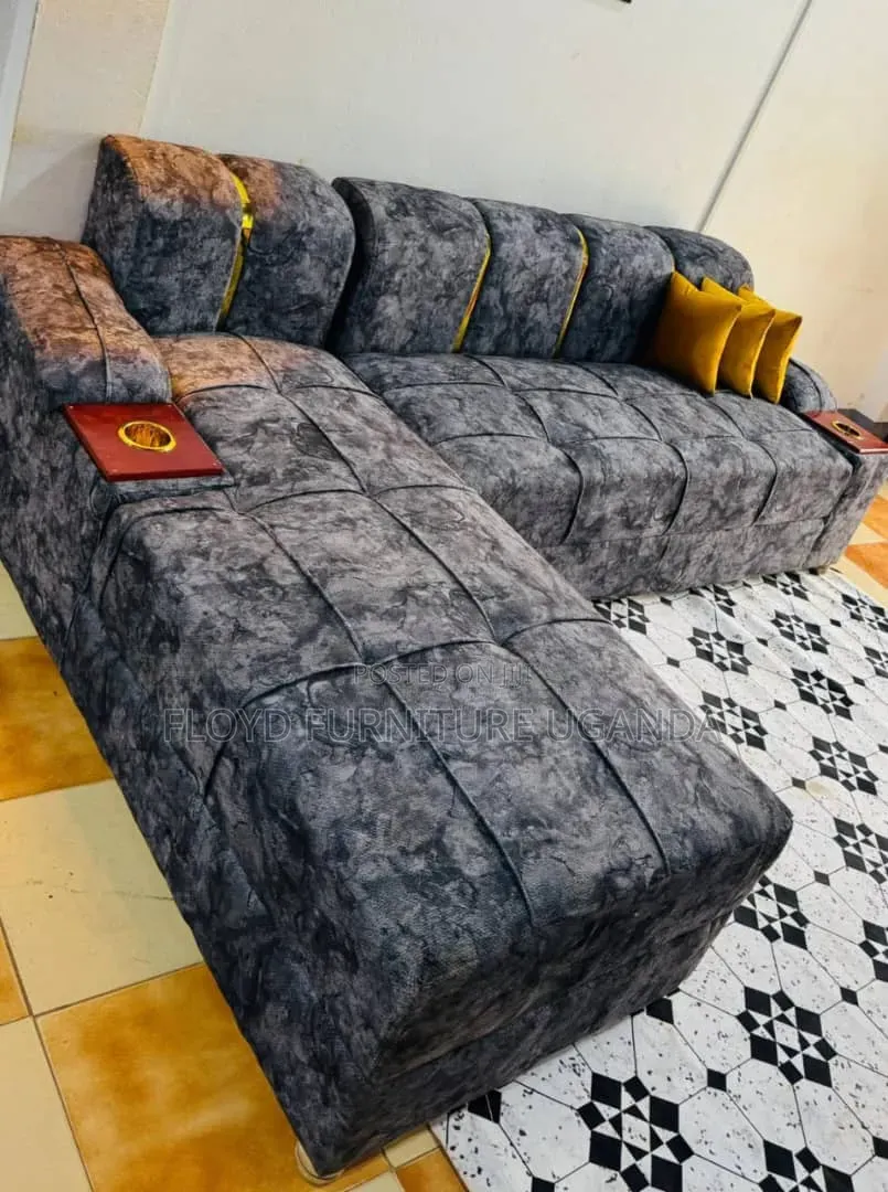 L.grey Sofa With Bottle Holder