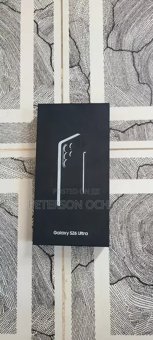 New Samsung Galaxy S26 Ultra 5G 256 GB Gold