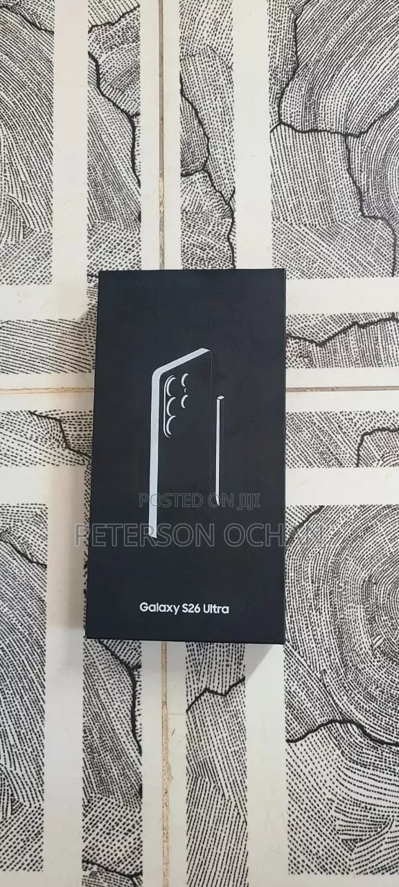 New Samsung Galaxy S26 Ultra 5G 256 GB Gold
