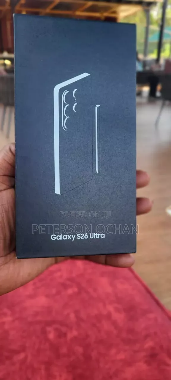 New Samsung Galaxy S26 Ultra 5G 256 GB Silver