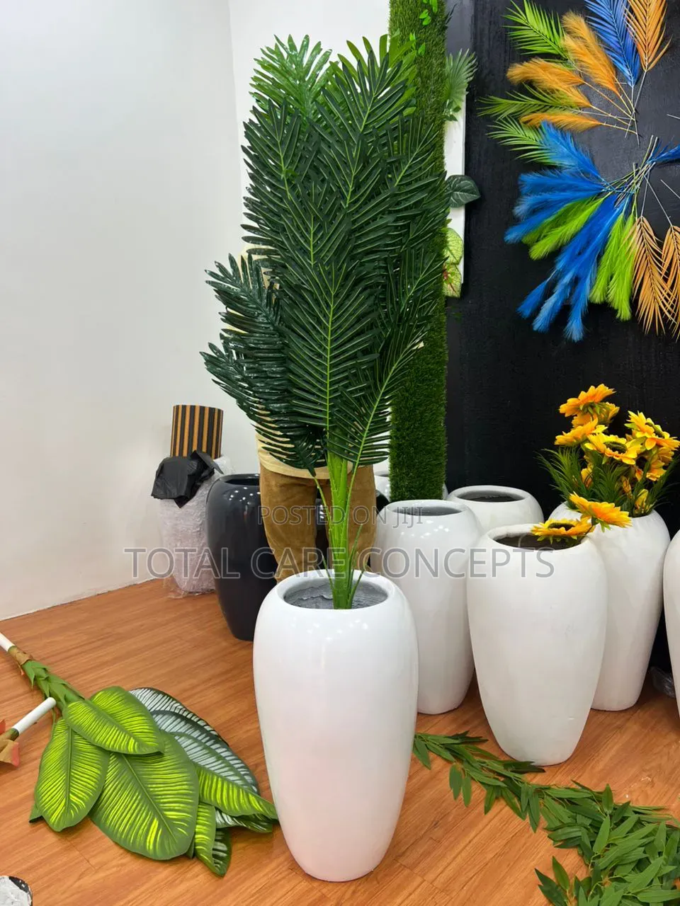 Modern Artificial Flowers Pots With Plants