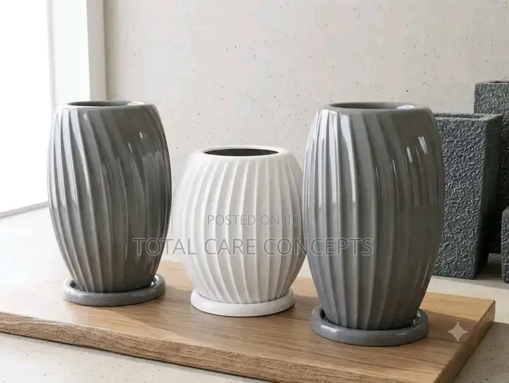 Classic Modern Indoor and Outdoor Flower Pots