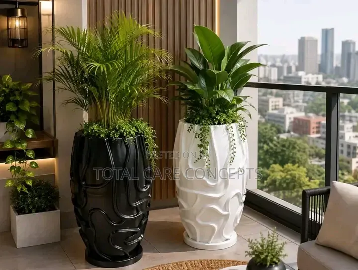 Classic Modern Indoor and Outdoor Flower Pots
