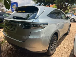 Toyota Harrier 2016 Silver