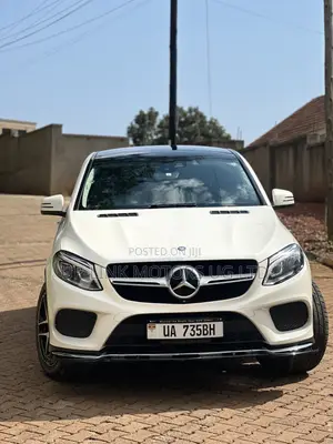 Mercedes-Benz GLE-Class 2017 White