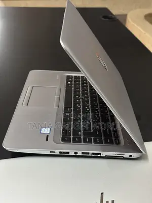 Laptop HP EliteBook 840 G3 8GB Intel Core i5 SSD 256GB