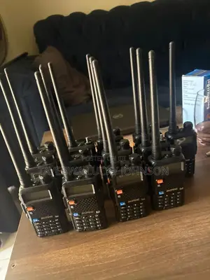 Used Walk Talkies Baofeng Uv 5r