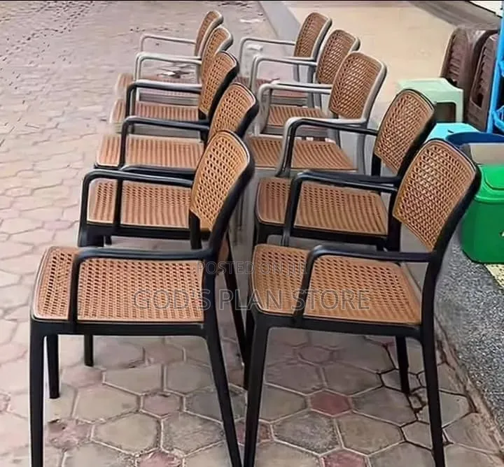 Studio Indoor Mesh Plastic Chairs Plastic Chairs
