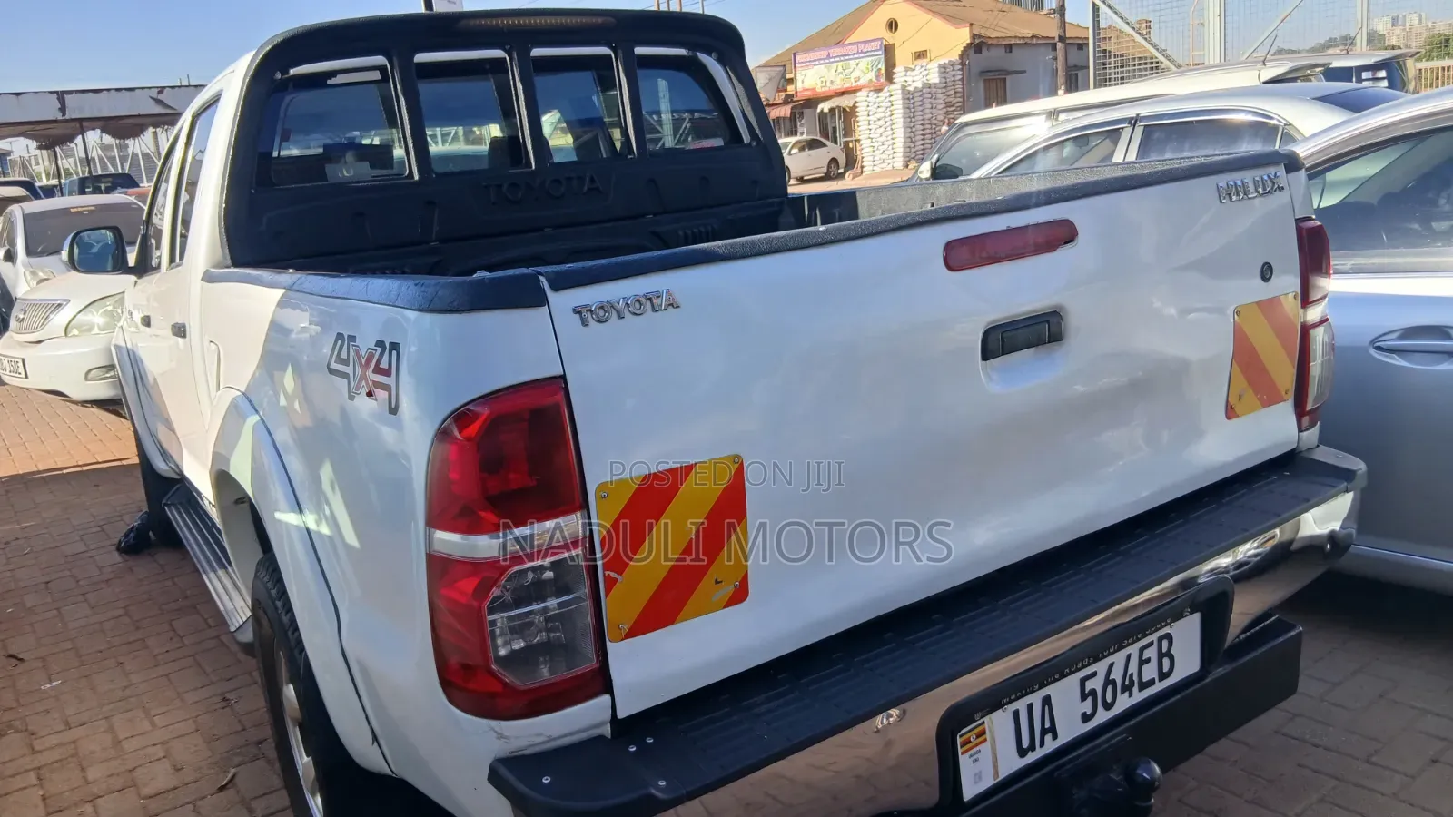 Toyota Hilux 2008 White