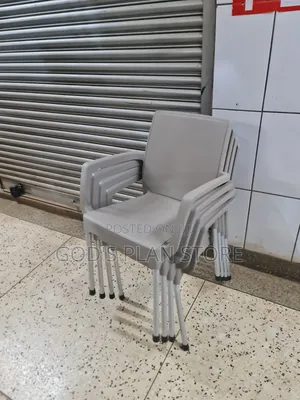 Outdoor Indoor Metal Stands Armrest Plastic Chairs