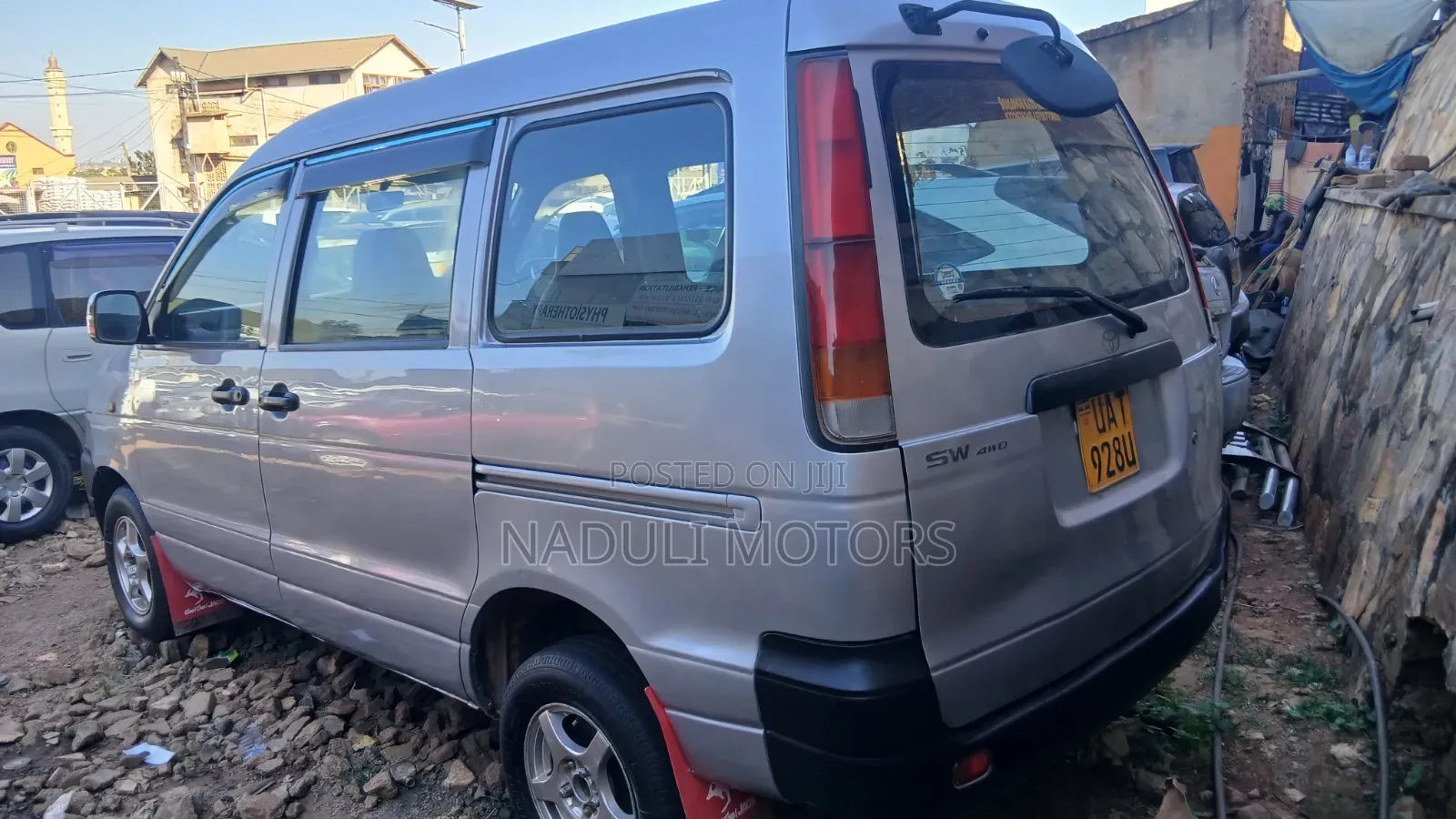 Toyota Noah 2002 Silver