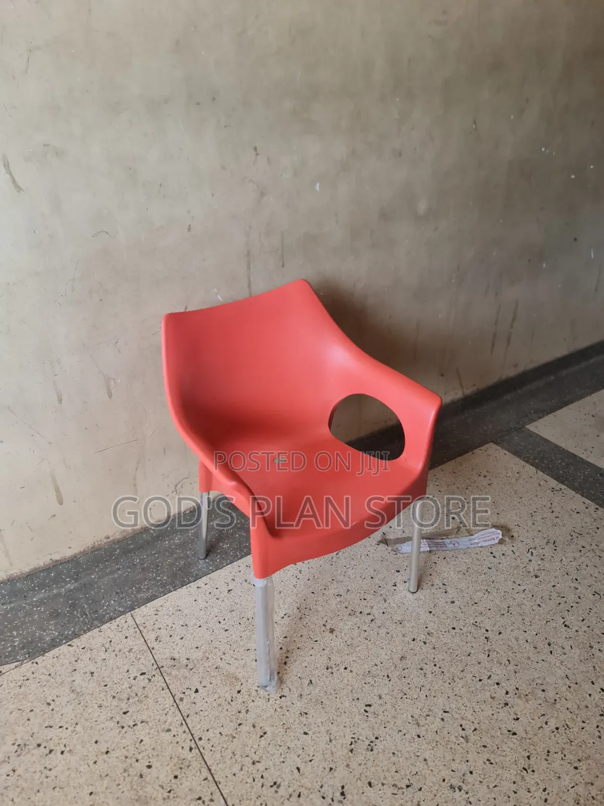 Red Steel Legs Plastic Chairs Plastic Chairs